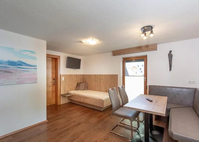 Апартаменты Haus Fender Зёльден