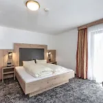 Apartment Haus Fender